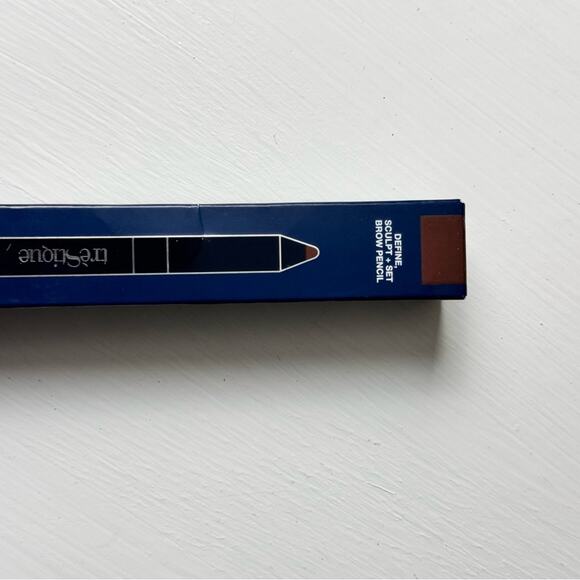 Tresique Makeup Beauty  Eye Pencil WIth Hidden Cap in Espresso NWT - Picture 4 of 11